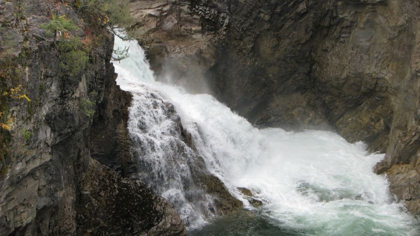 Cascade Falls BC